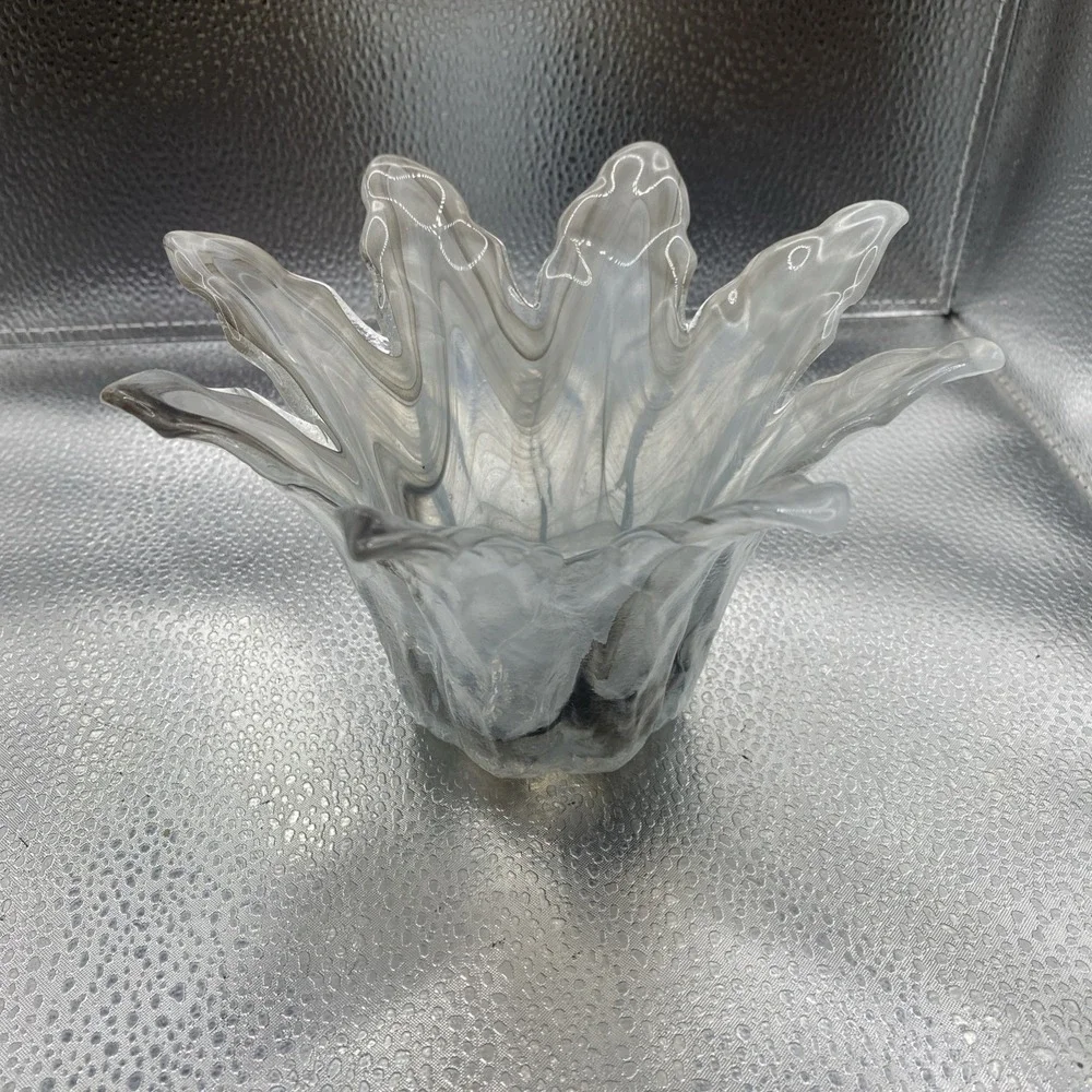 Murano Art Glass Vase 7 Inches Wide 5 Inches High Made In Italy